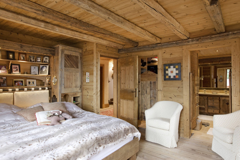 _lv_images__lot_0020810001_06_1448195