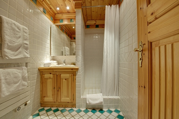 _lv_images__lot_0021390001_07_641503