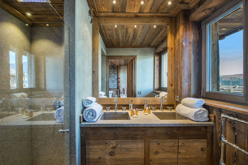 _lv_images__lot_0021540001_11_1448623