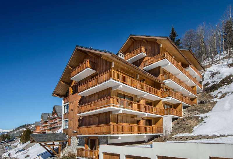 _lv_images__lot_0030740016_16_1444450