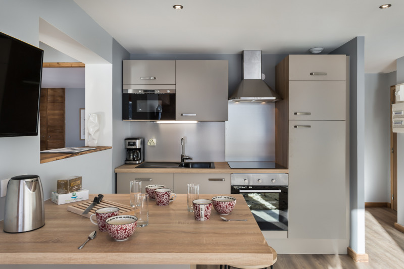 _lv_images__lot_0060510499_04_1445902