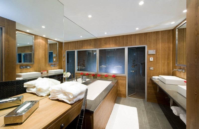 _lv_images__lot_0060510692_09_1448471