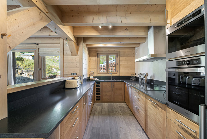 _lv_images__lot_0060510725_06_1446323