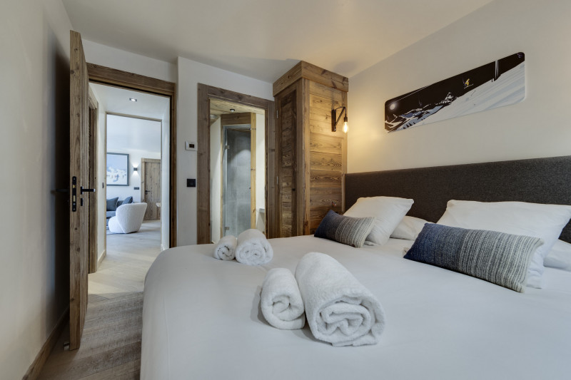 _lv_images__lot_0060510822_05_1446631