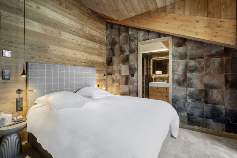 _lv_images__lot_0060510902_11_1448814