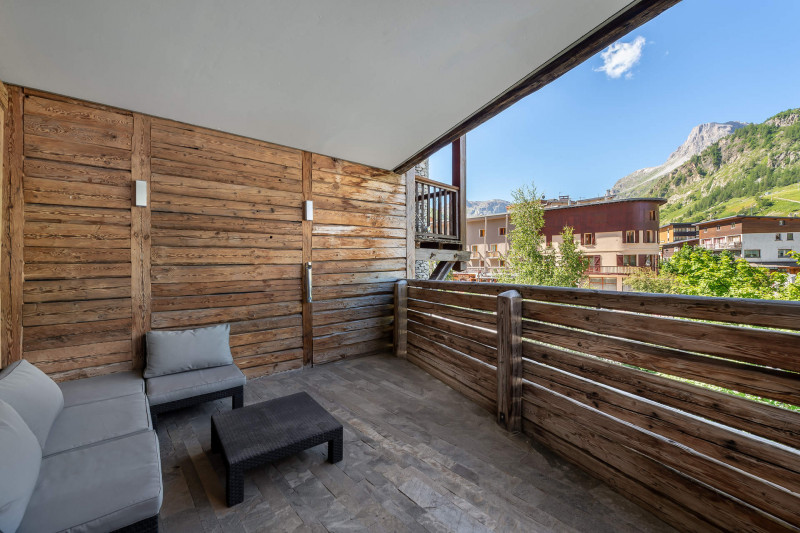 _lv_images__lot_0060510954_14_1446737