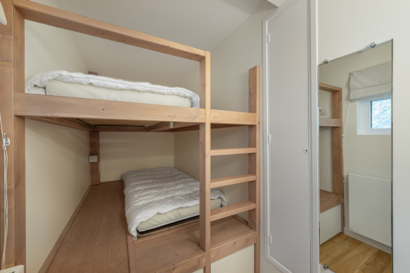 _lv_images__lot_0060510975_07_167281