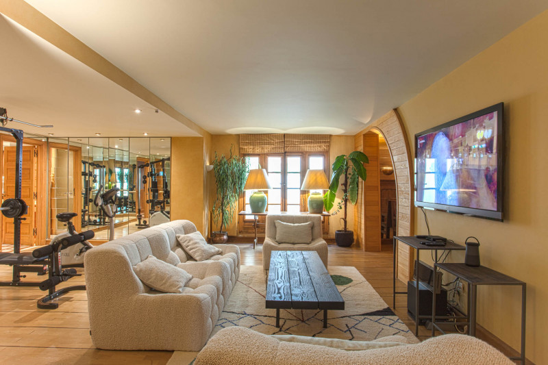 _lv_images__lot_0060511061_06_1448164