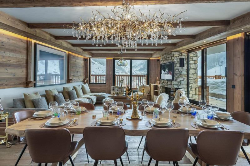 _lv_images__lot_0060511104_02_1446442