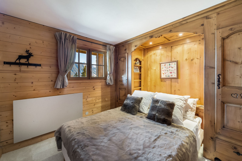 _lv_images__lot_0060511105_08_1448645