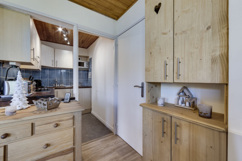 _lv_images__lot_0074061438_04_1447660