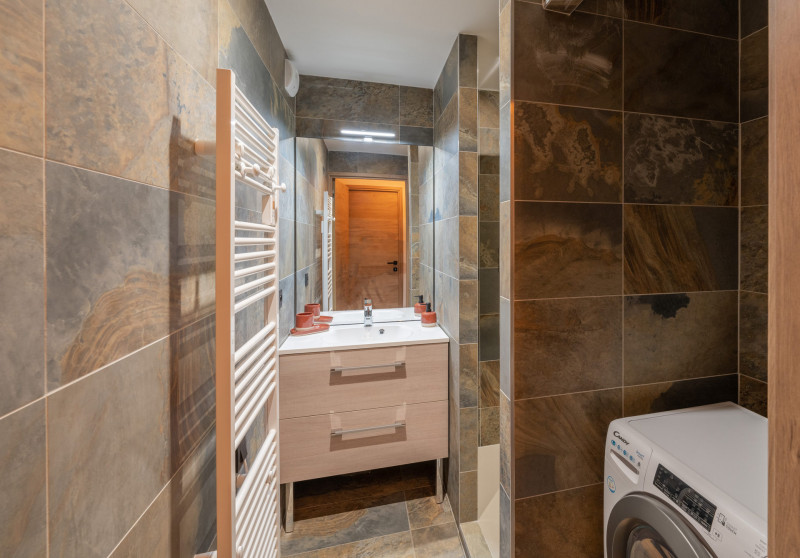 _lv_images__lot_0074061559_09_1445225