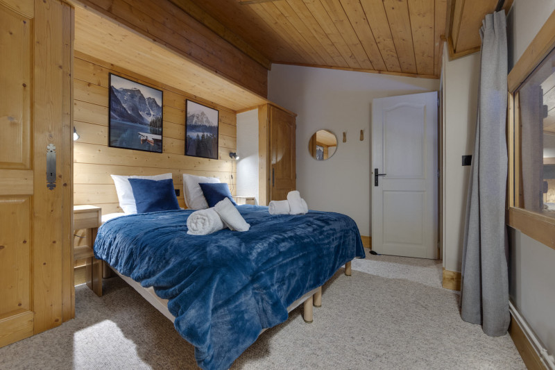 _lv_images__lot_0074061685_08_1447339