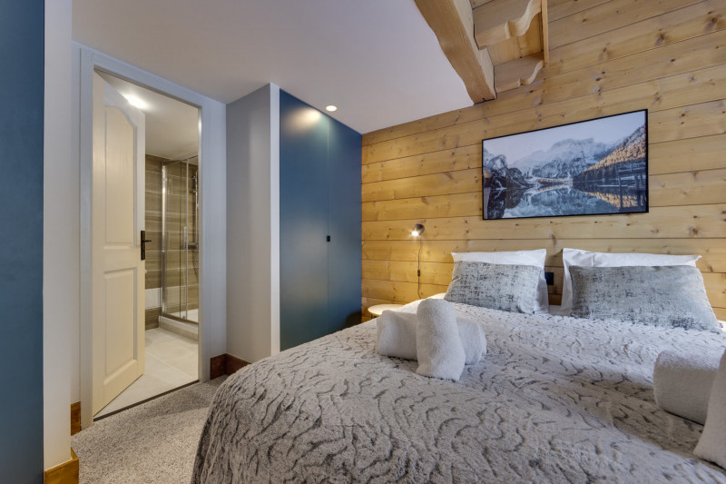 _lv_images__lot_0074061685_13_1447344