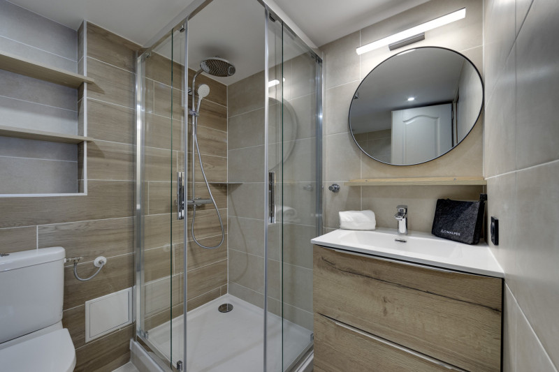 _lv_images__lot_0074061685_14_1447345