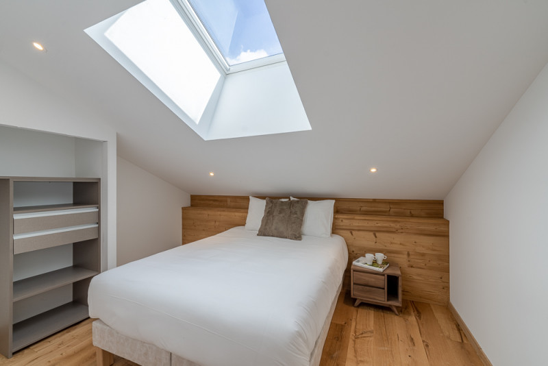 _lv_images__lot_0074061748_07_1445295