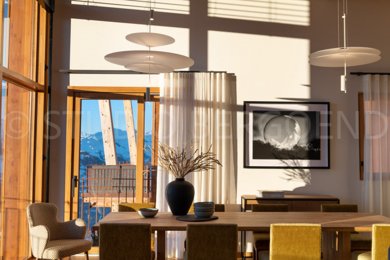 _lv_images__lot_0074061808_05_1342876