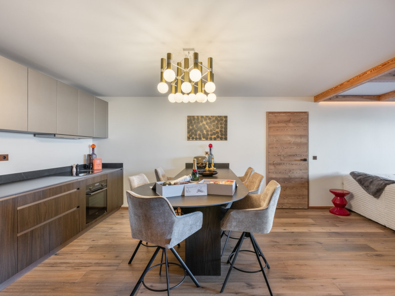 _lv_images__lot_0074061902_03_1448974