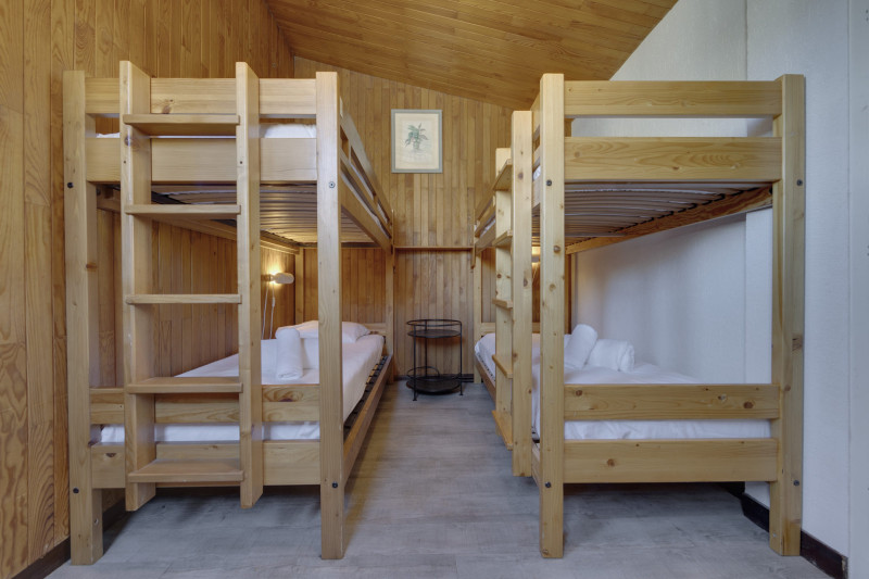 _lv_images__lot_0075553350_12_1447216