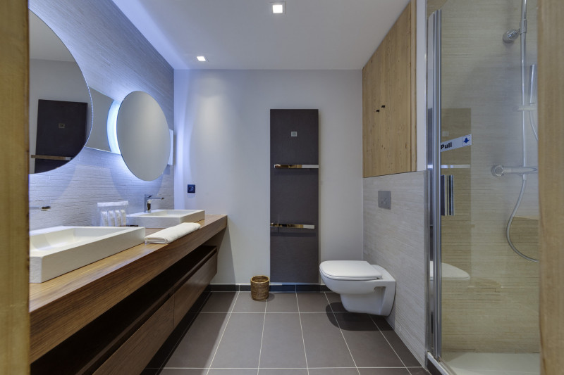 _lv_images__lot_0075553363_14_1447234