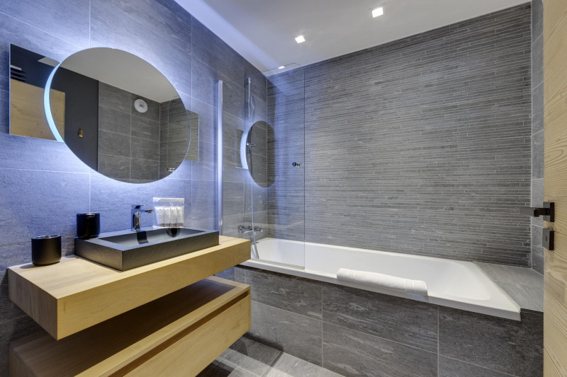 _lv_images__lot_0075553373_13_1447697