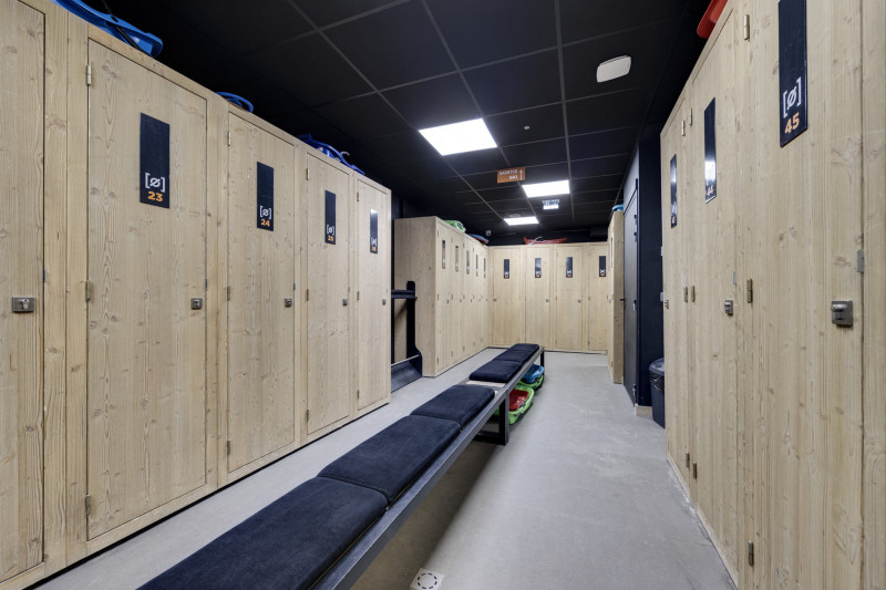 _lv_images__lot_0075553373_15_1447699