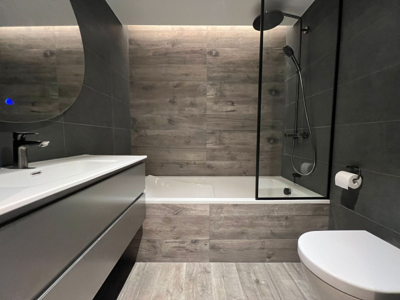 _lv_images__lot_0075553472_13_1447264