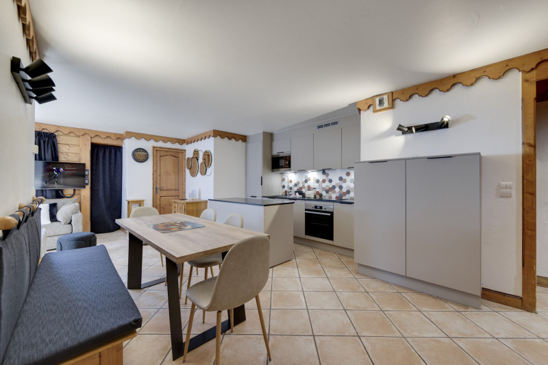 _lv_images__lot_0075553478_03_1447159