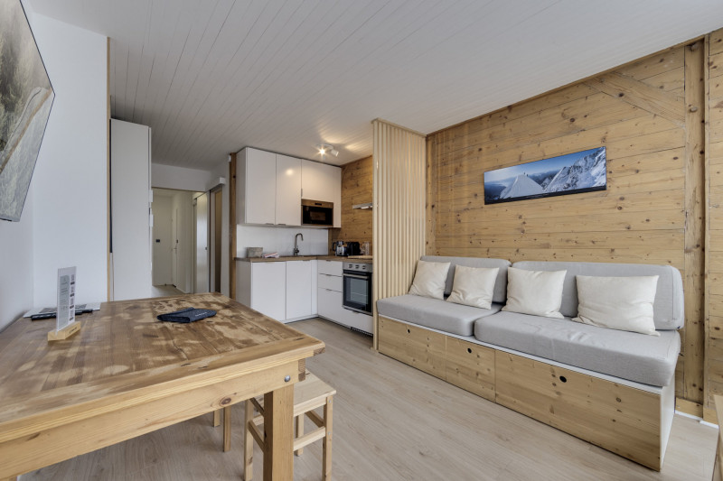 _lv_images__lot_0075553557_02_1447563