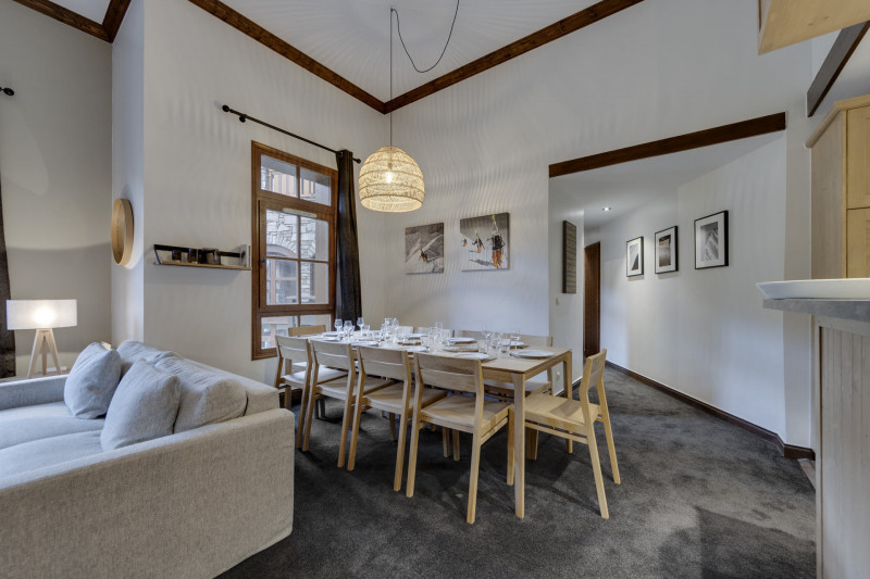 _lv_images__lot_0075553763_07_1447928