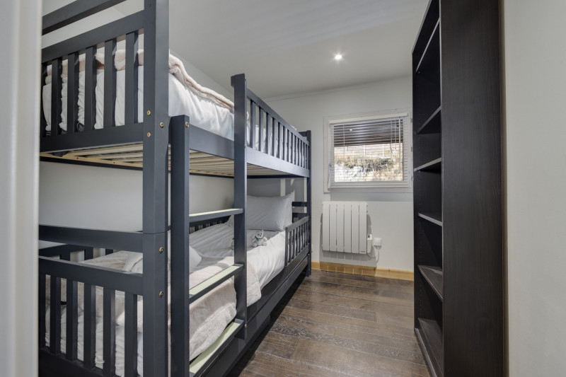 _lv_images__lot_0075553764_13_1447399