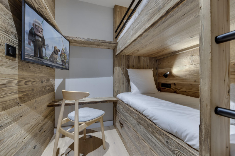 _lv_images__lot_0075553775_08_1446300