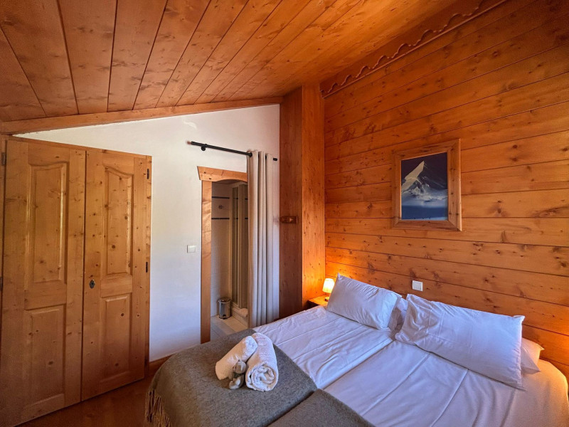 _lv_images__lot_0075553973_10_1447106