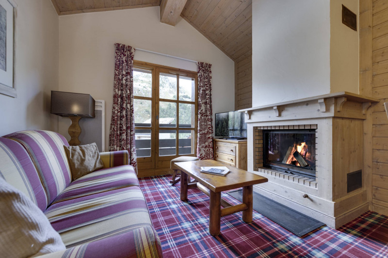 _lv_images__lot_0075554067_01_1447772