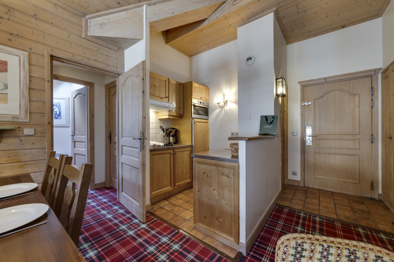 _lv_images__lot_0075554067_05_1447775