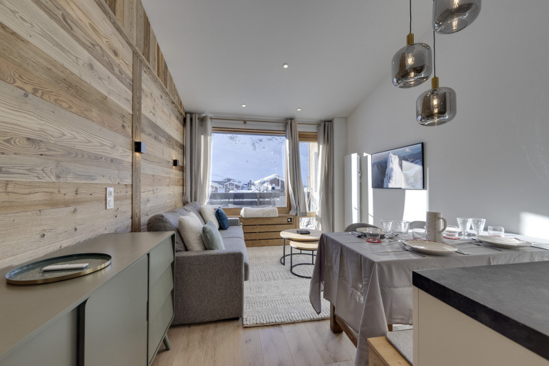 _lv_images__lot_0075554145_04_1447517