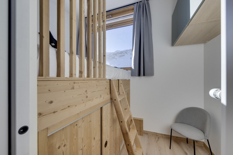 _lv_images__lot_0075554145_11_1447524