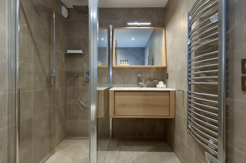 a06-sdb-1-web-752970