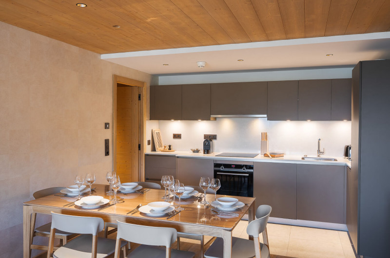 a08-steamboat-kitchen-1465969