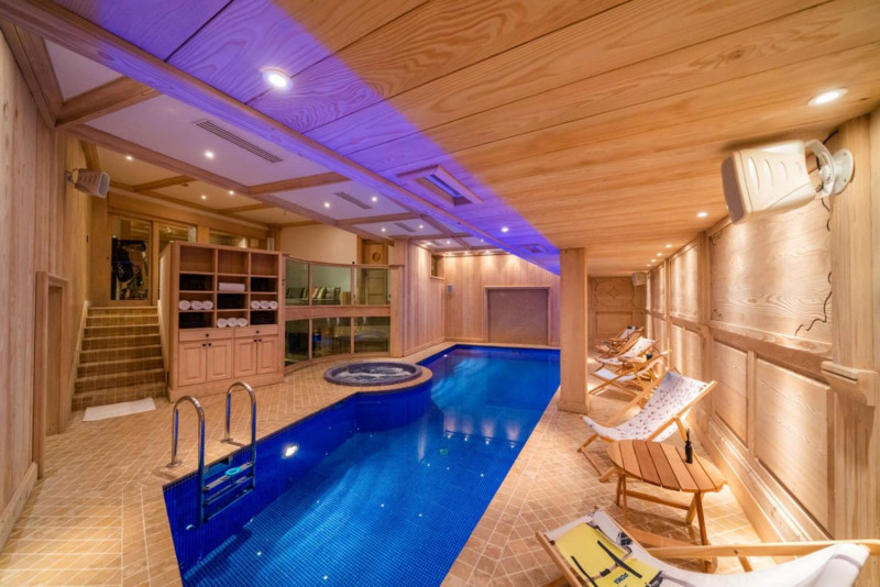 a61b666f-1f61-411f-bf73-74e87092b764-1451323