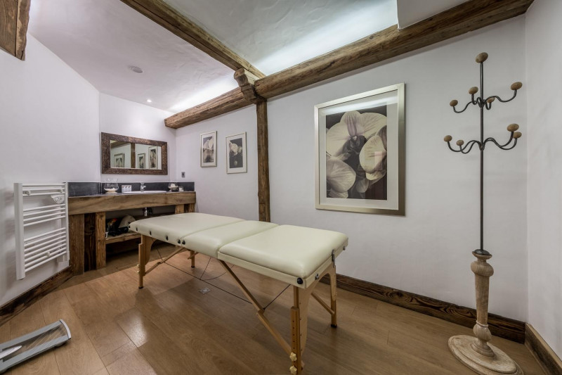 a96e2a1a-a316-4583-87ad-3b063bda627e-1451464