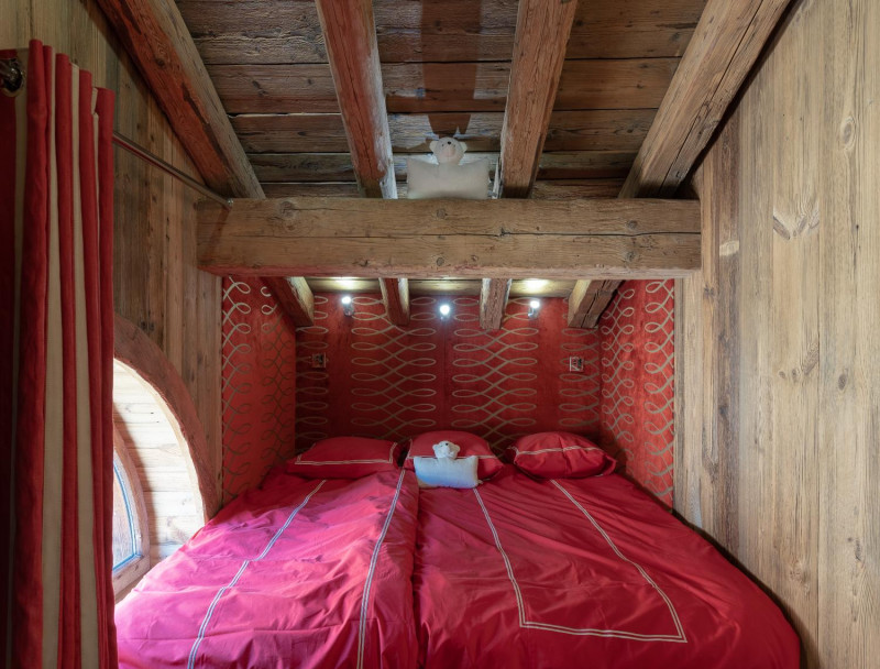 aa316752-29f2-4ac6-9ee3-942d76e9c636-1451936