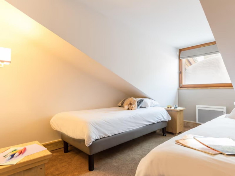 aaa-105973-43-1452041 aaa-105973-43-1452041