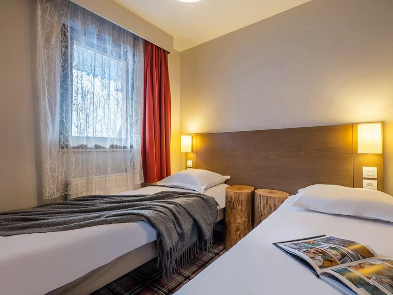 aaa-176979-43-999926