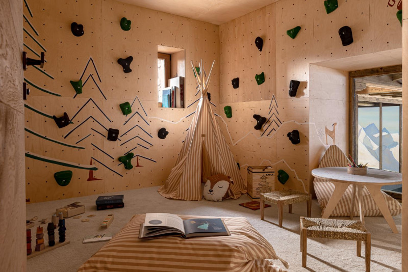 an-exceptional-alpine-chalet-courchevel-village-7-1463717 an-exceptional-alpine-chalet-courchevel-village-7-1463717