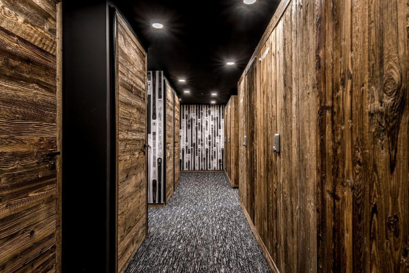 apartment-les-bosses-vdo-meribel-ski-locker-1453818