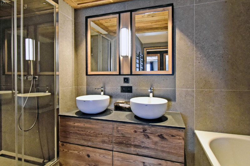 apartment-limaro-lgcdp-meribel-bathroom-3-1454068 apartment-limaro-lgcdp-meribel-bathroom-3-1454068
