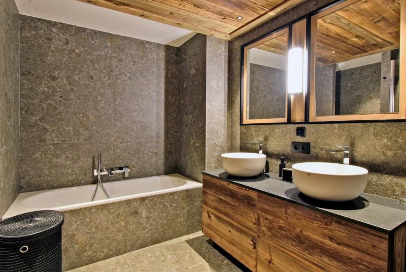 apartment-limaro-lgcdp-meribel-bathroom-4-1454069 apartment-limaro-lgcdp-meribel-bathroom-4-1454069