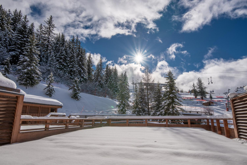 apartment-makalu-yeti-meribel-balcony-1453640