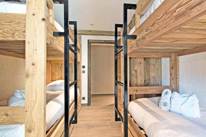 apartment-mouflon-vdo-meribel-bedroom-4-1453762